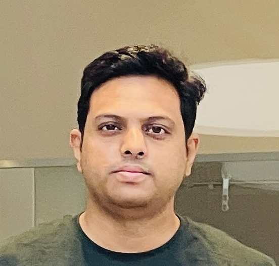 Portrait of Amjad Syed, Founder & CEO of Tasrie IT Services