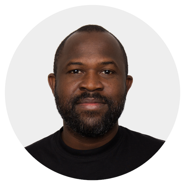 Temitope Oteyowo headshot